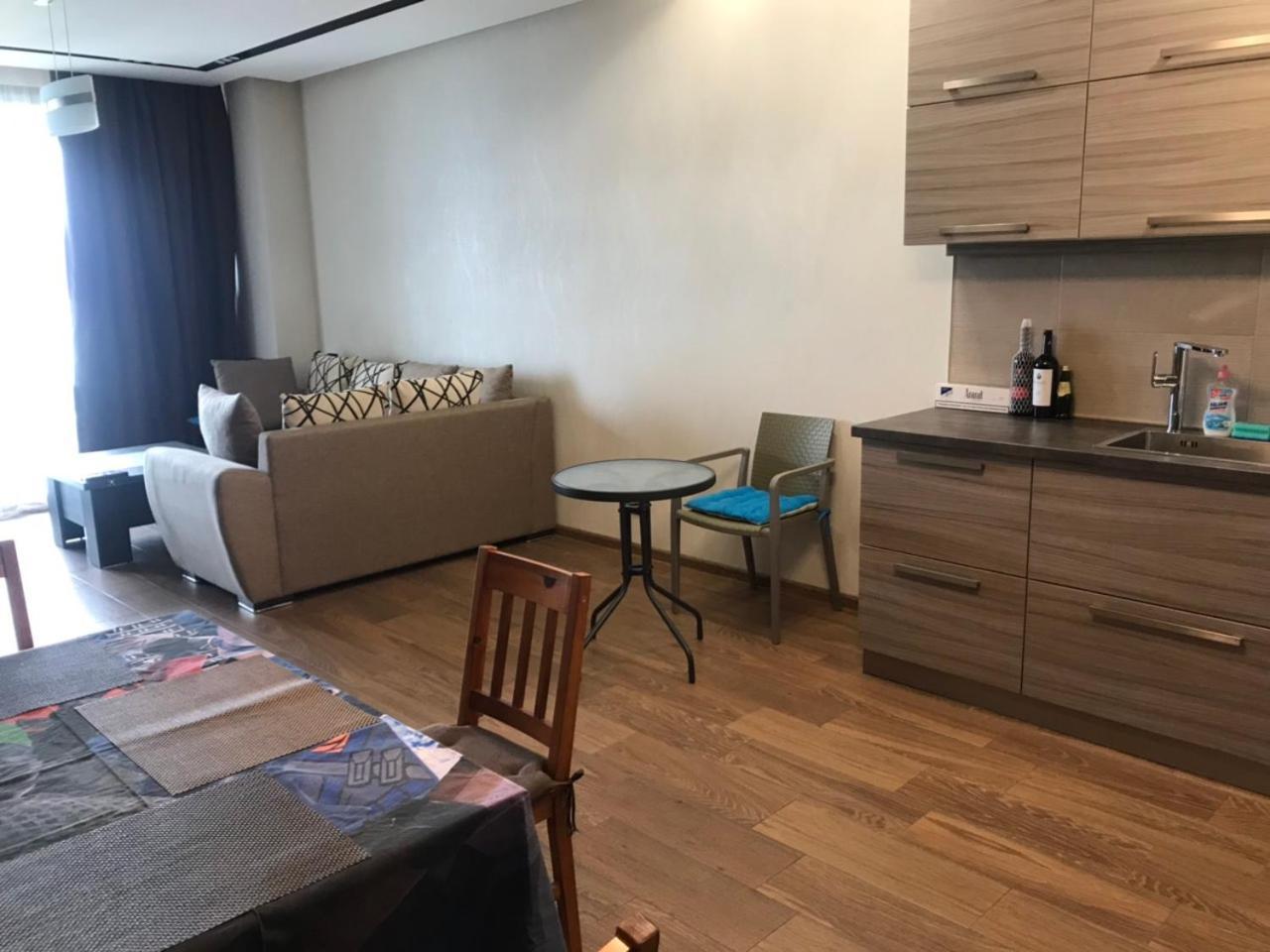 Premium Apartment In Porta Batumi Tower エクステリア 写真