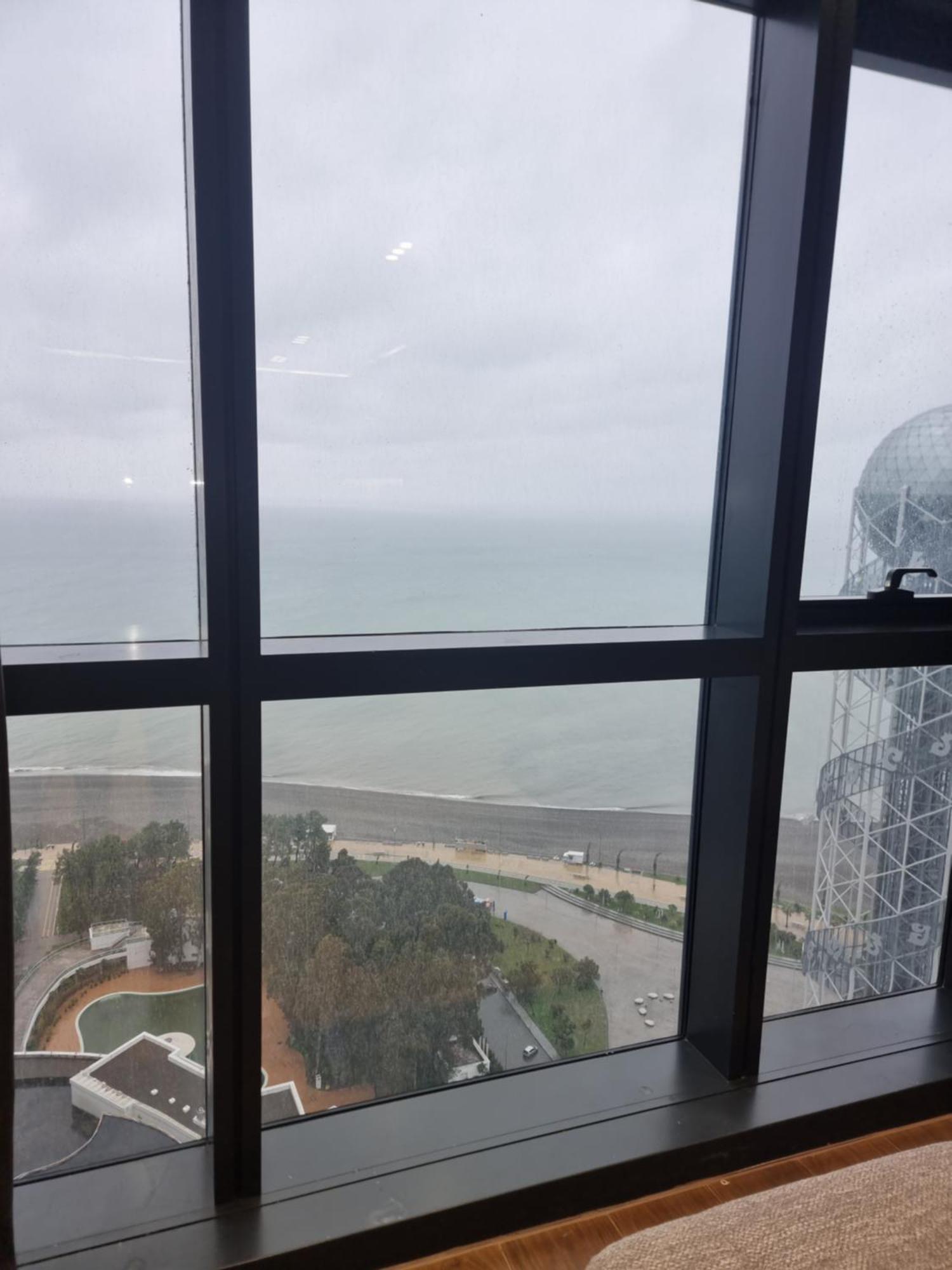 Premium Apartment In Porta Batumi Tower エクステリア 写真